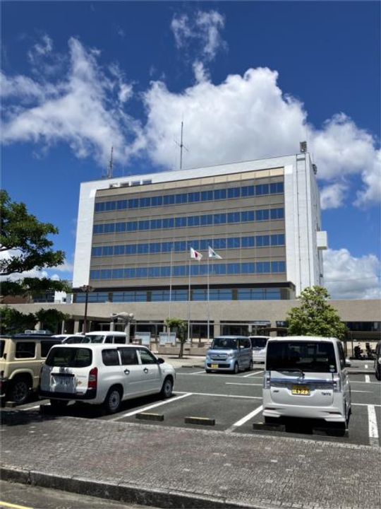 トライアングルの周辺