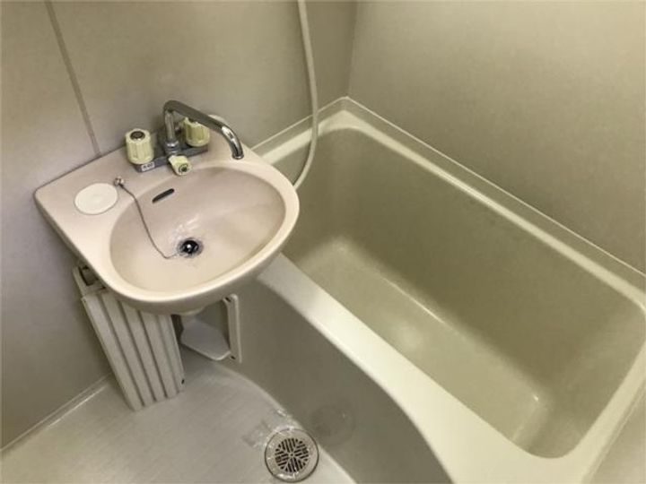 パストラーレVの風呂