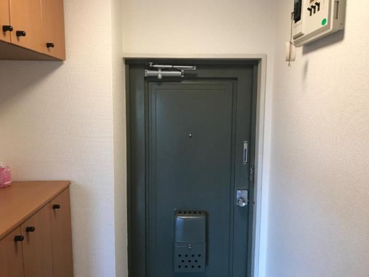 マーブルパレスⅡの玄関