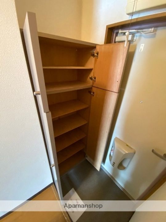 ルーチェ301の内装