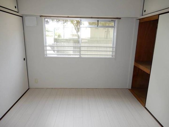 ビレッジハウス国本3号棟0506の内装