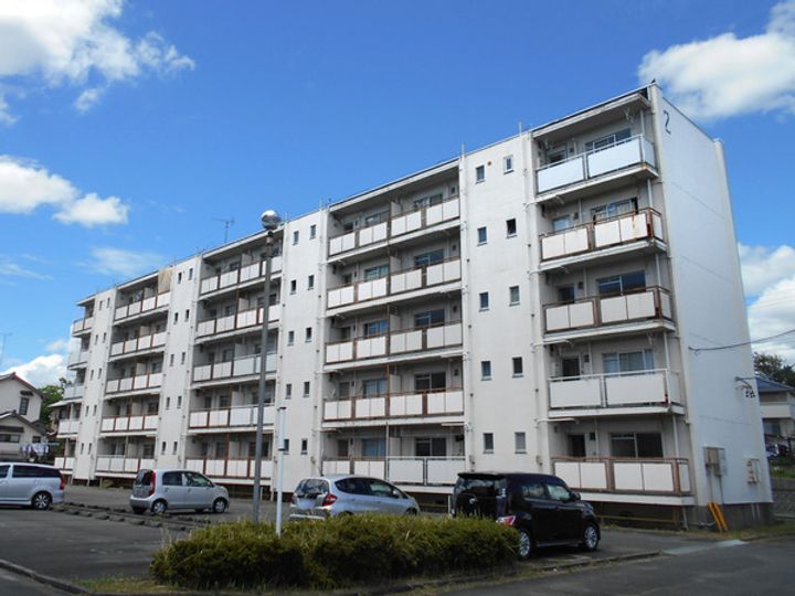 ビレッジハウス内野2号棟0108の外観