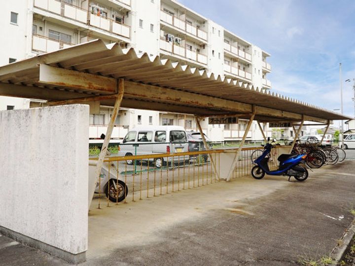 ビレッジハウス内野2号棟0108の外観