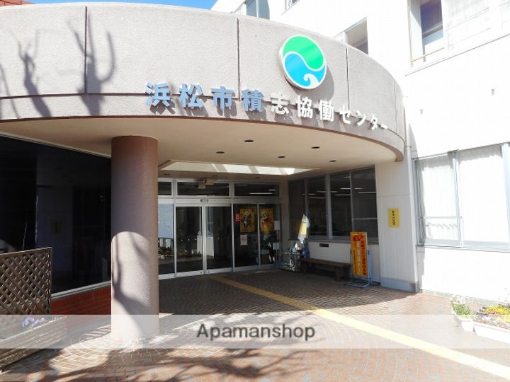 高林ハイツの周辺