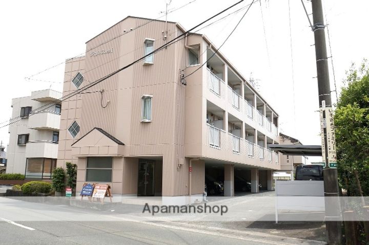 ジュネス半田Ⅰ105の外観
