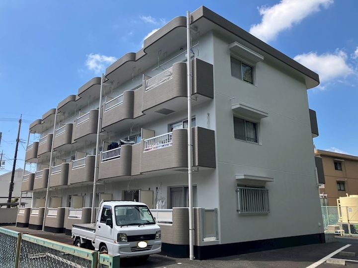 ハイツパピリオIの外観