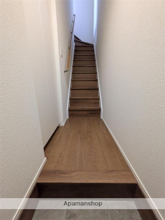 AFC RESIDENCE 上石田の玄関