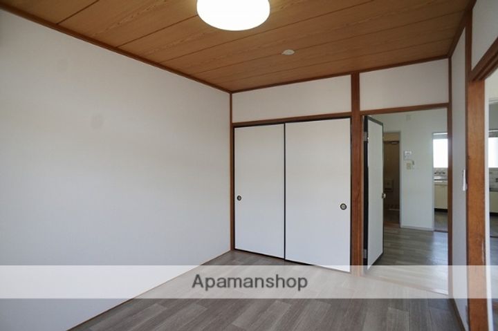 ポートアイランドTII201の内装