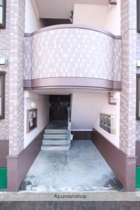 マンション銀河の外観