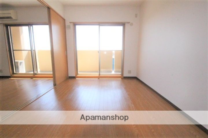 ラディアント305の内装