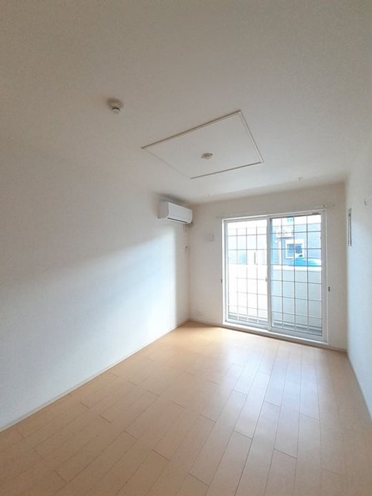 RIVABIG Ⅴの居間