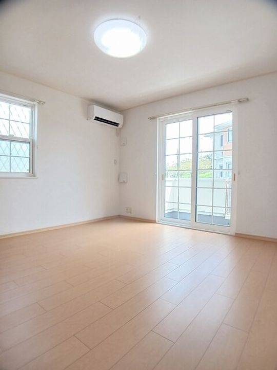 グリーン アイズ101の居間