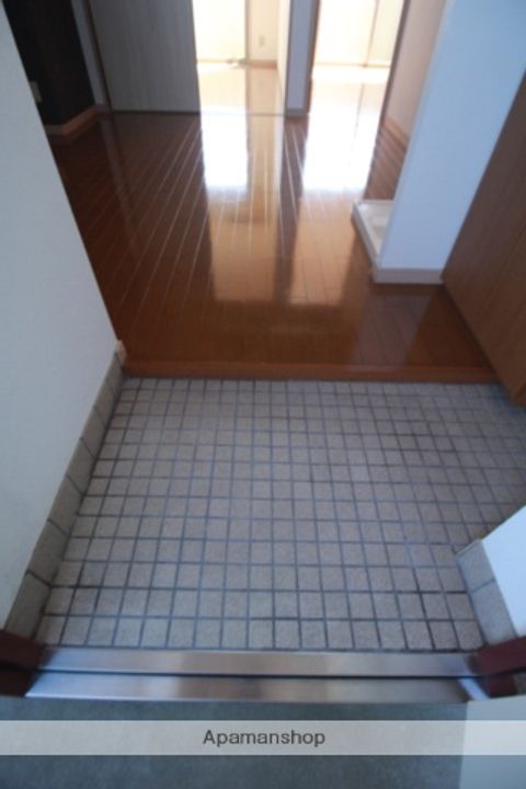 シャトレ牧之原の玄関