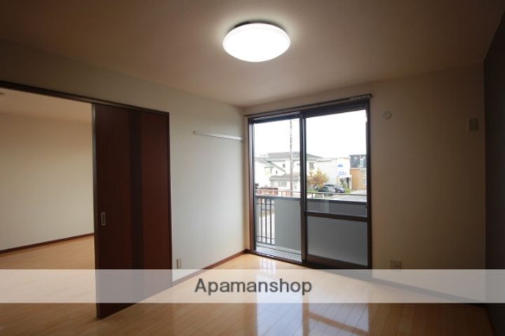 ピア グリーンの内装