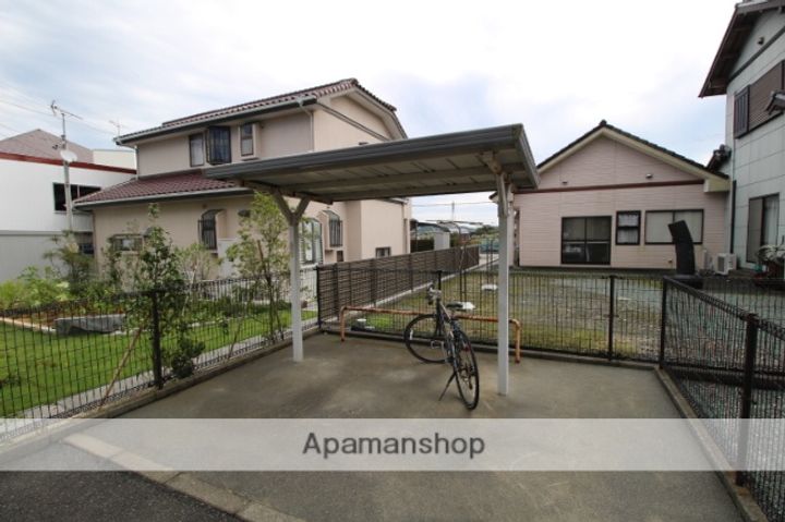 ブライトハウスの外観