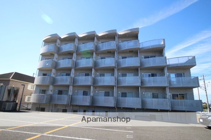 サンシャロームの外観