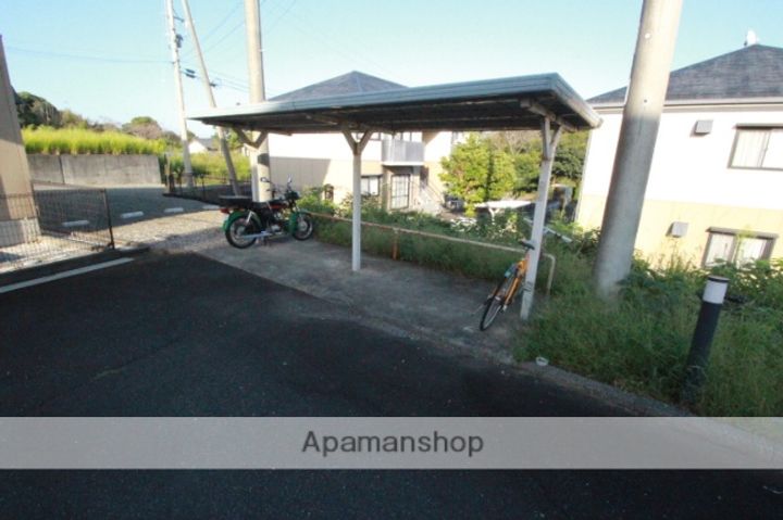 ひかりE101の外観