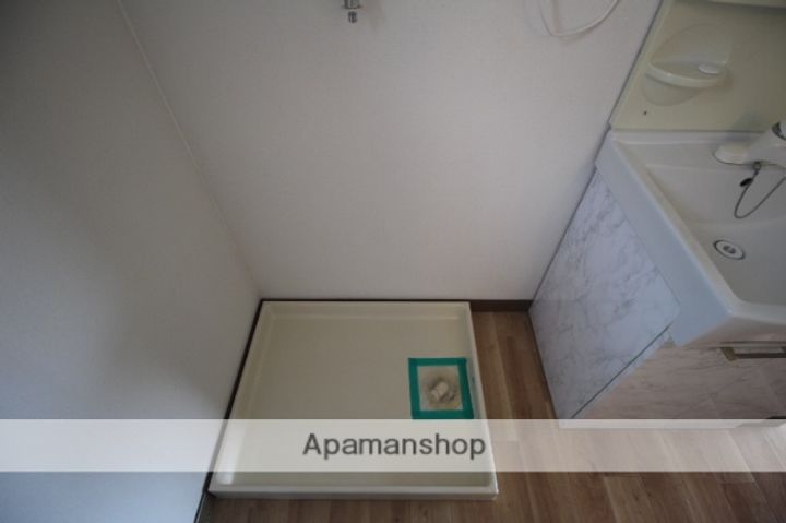 オネスティー203の内装