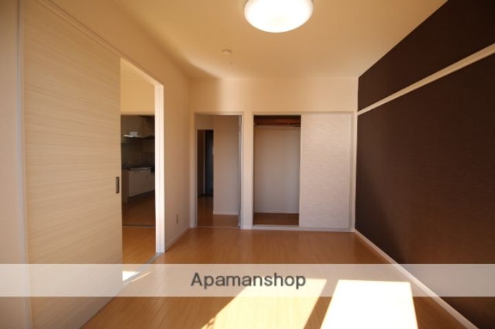 モダンタイムスAの内装