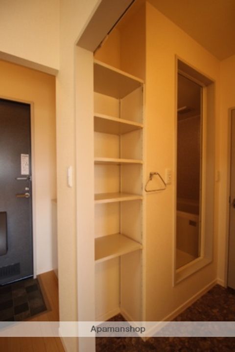 モダンタイムスAの内装