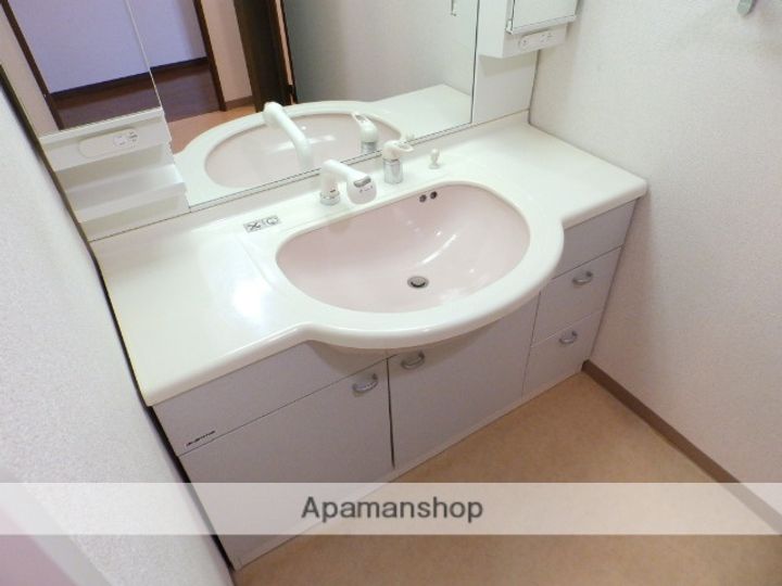 愛知県名古屋市千種区向陽町3丁目の賃貸マンションのその他画像