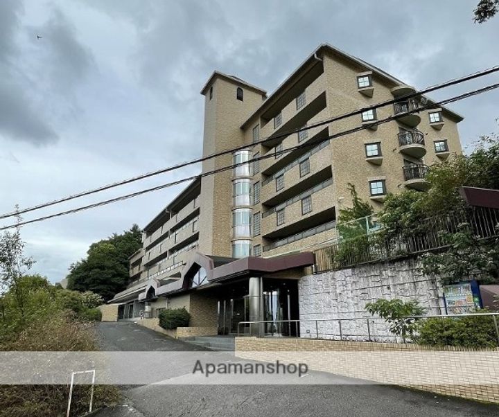 愛知県名古屋市千種区新池町1丁目の賃貸マンションの外観