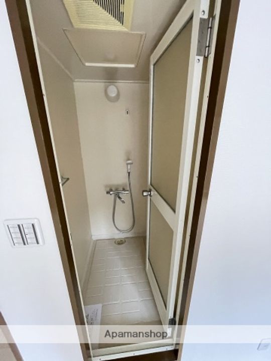 愛知県名古屋市千種区新池町1丁目の賃貸マンションの内装