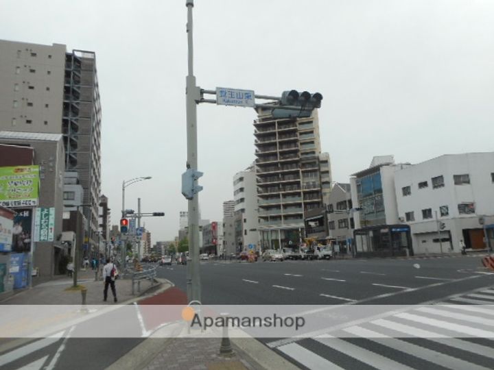 愛知県名古屋市千種区向陽町3丁目の賃貸マンションの周辺