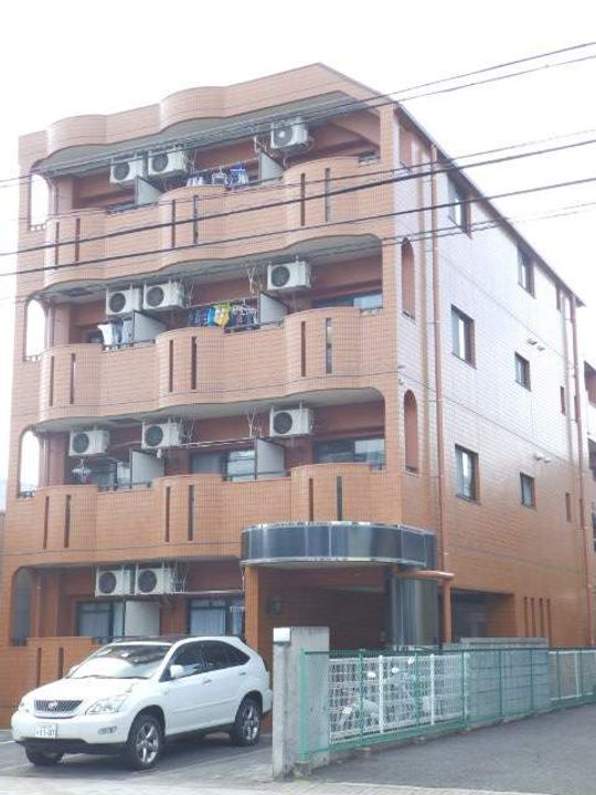 ドムス本山の外観