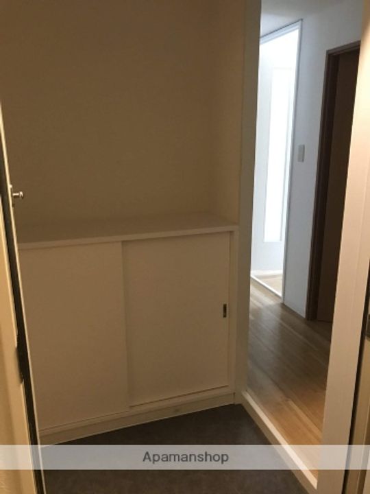 池下ホームズの玄関