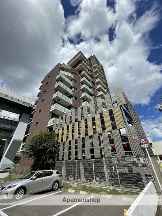 イーグルヘッド橦木の外観