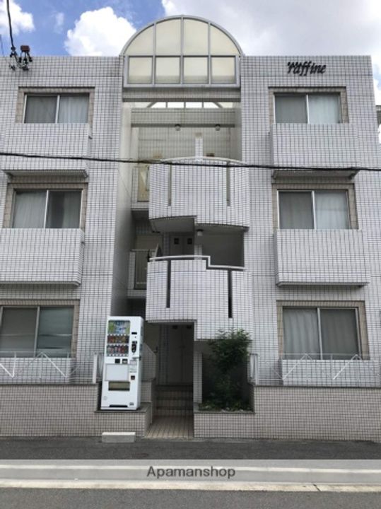 愛知県名古屋市千種区穂波町3丁目の賃貸マンションの外観