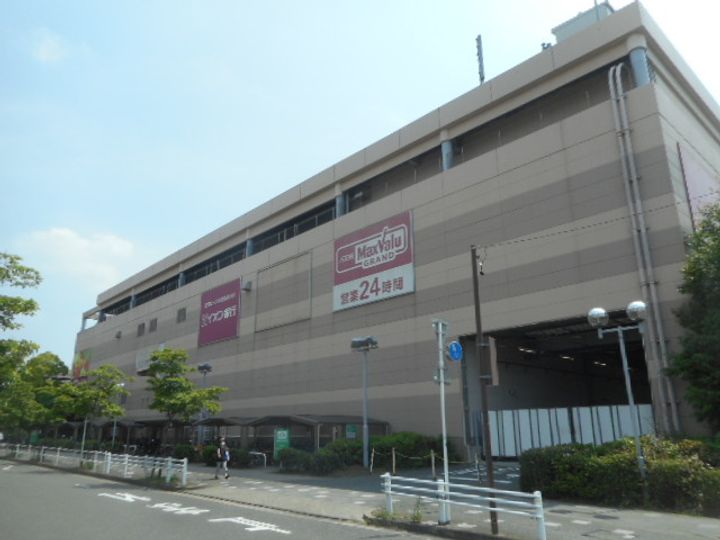 アビニヨン千種の周辺