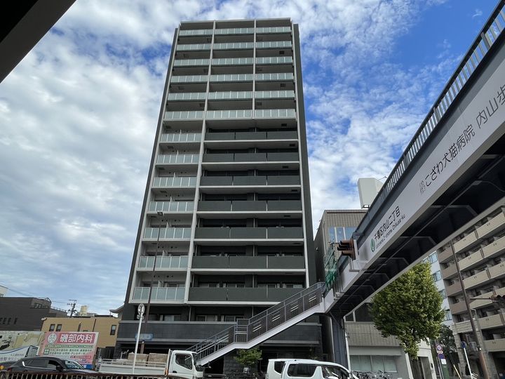 プレサンスジェネ千種内山Ⅱの外観