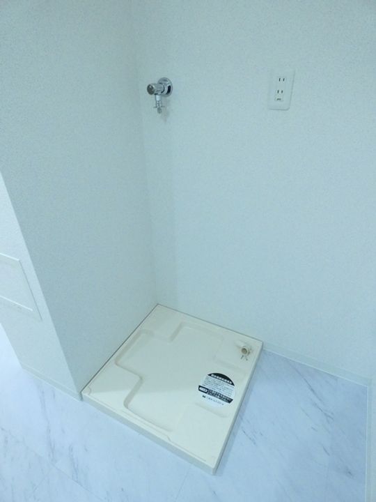 愛知県名古屋市東区東桜2丁目の賃貸マンションの内装