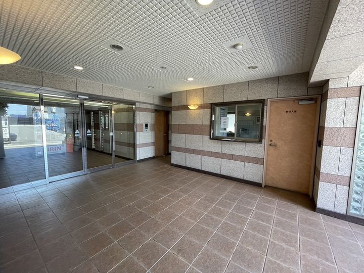 ベレーサ本山の外観