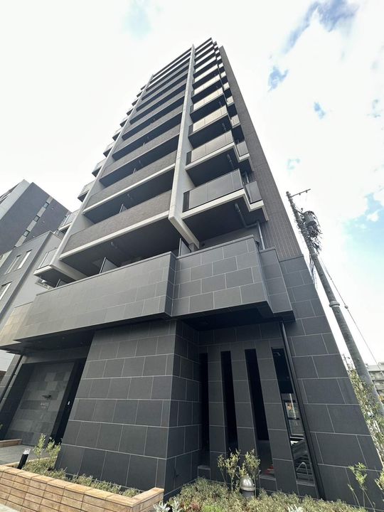 愛知県名古屋市東区飯田町の賃貸マンションの外観