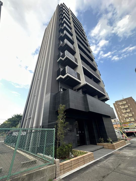 愛知県名古屋市東区飯田町の賃貸マンションの外観