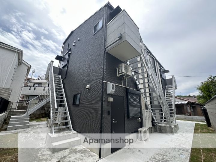 Velo JIYUGAOKA(ヴェロジユウガオカ)の外観