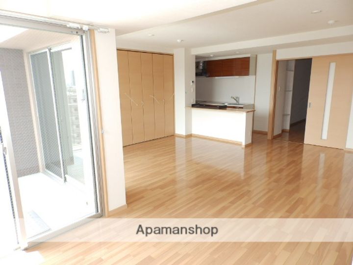 イーグルヘッド橦木の居間