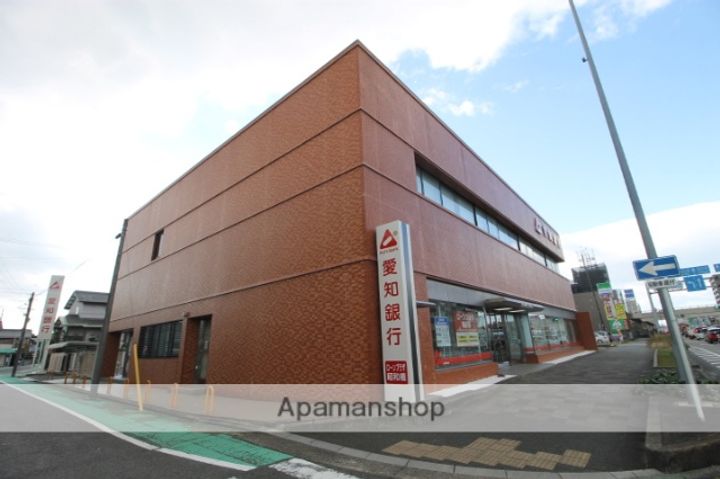 ラ・フォンテカーラの周辺