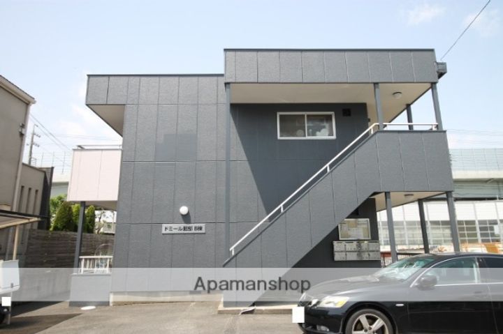 ドミール服部B棟.の外観