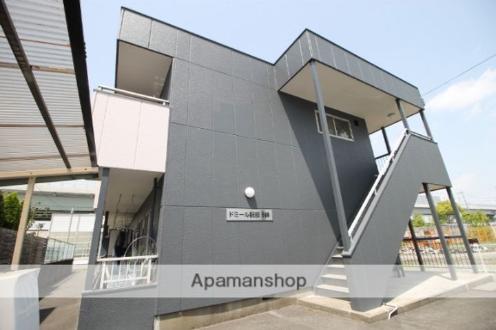 ドミール服部B棟.の外観