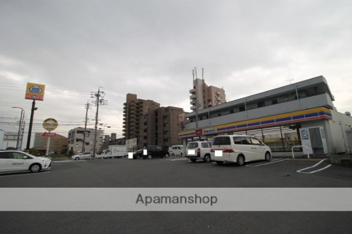 アーバンライフの周辺