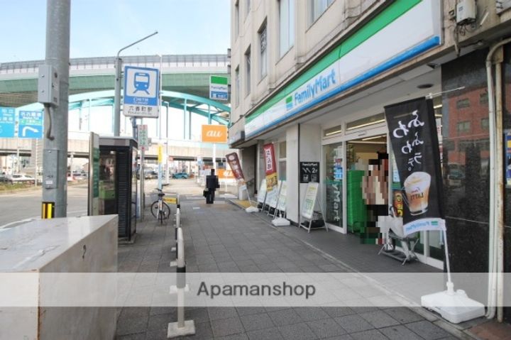 五大ビルの周辺