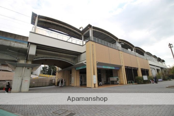 デビュタハウスの周辺