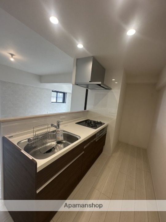 エンポリアム関のキッチン