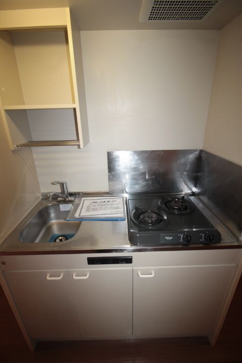 リヴィエール新のキッチン