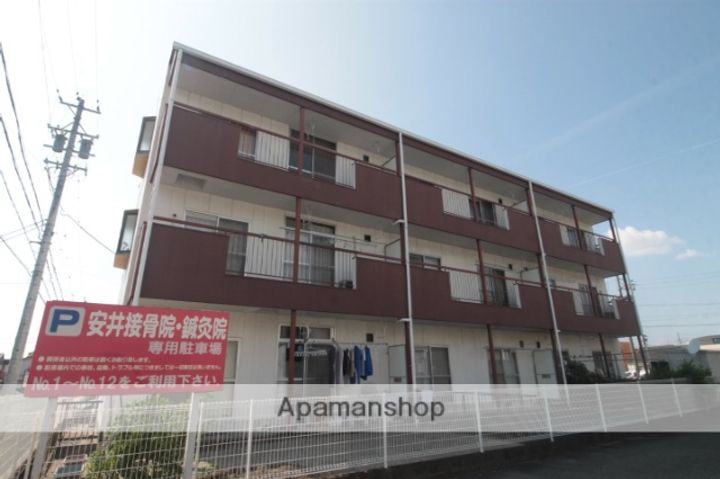 牧野ハイツの外観