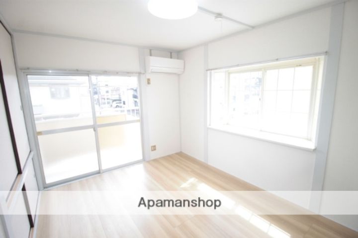 プティビジューの内装